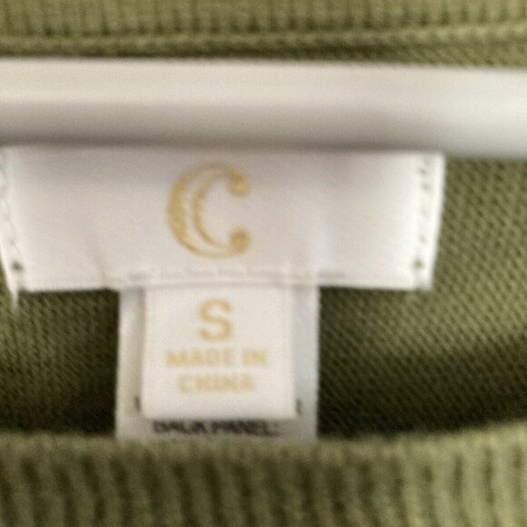C LABEL Women’s OLIVE GREEN Cheetah Print Top - Picture 3 of 3